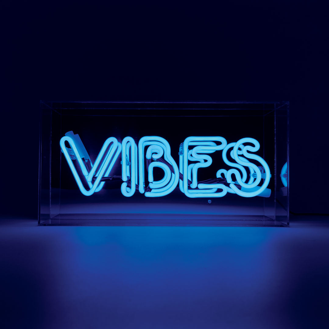 Letrero de caja de neón 'Vibes