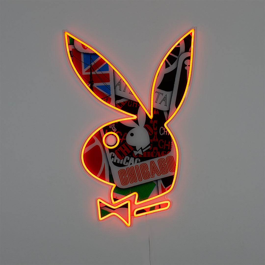 Playboy X Locomocean - Collage Playboy Bunny LED da montare a parete (in pre-ordine)