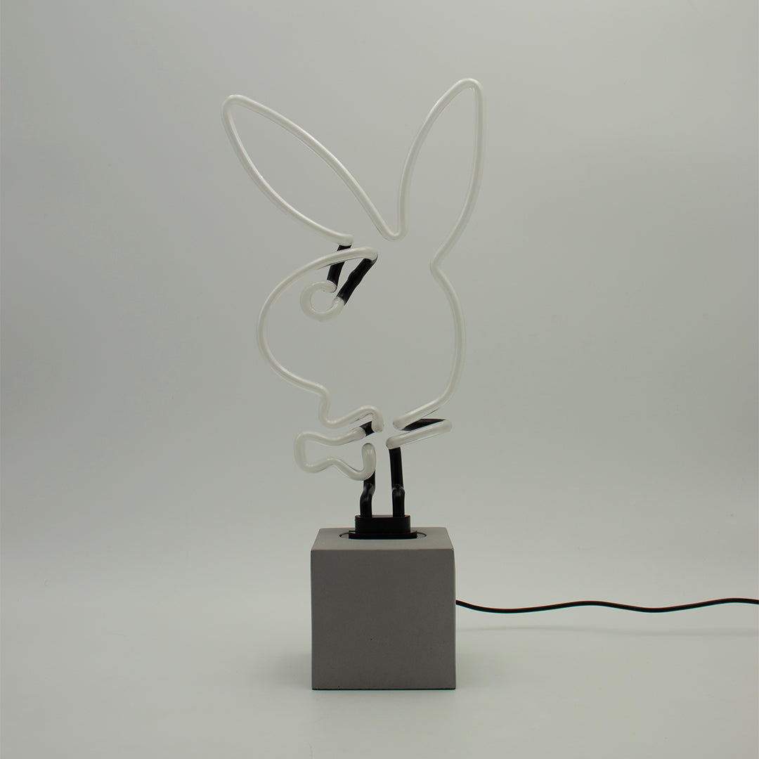 Playboy X Locomocean - Insegna al neon "Playboy Bunny".