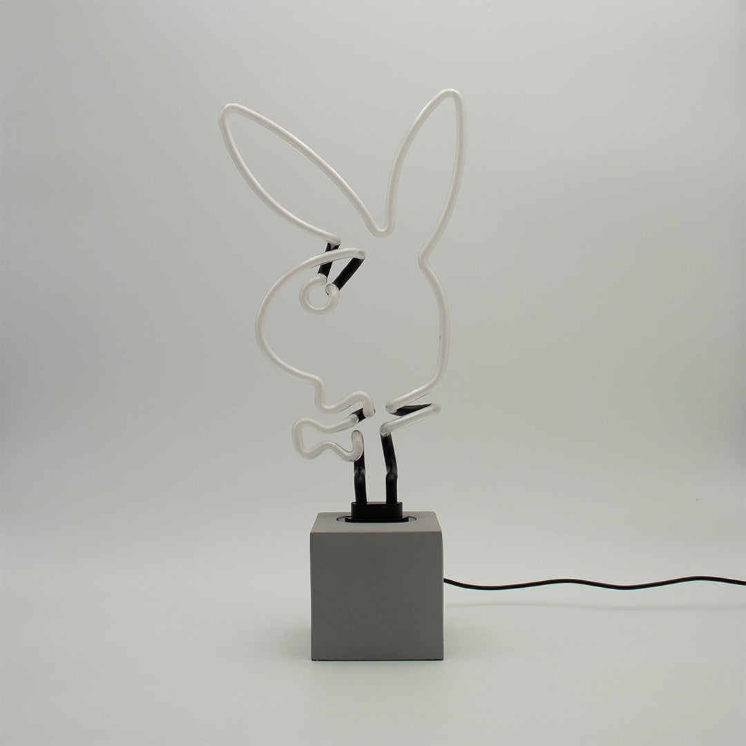 Playboy X Locomocean - Insegna al neon "Playboy Bunny".