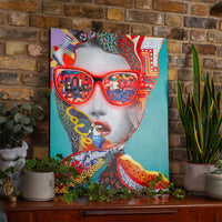 'Chic Woman' Wandkunstwerk mit LED-Neon - SMALL