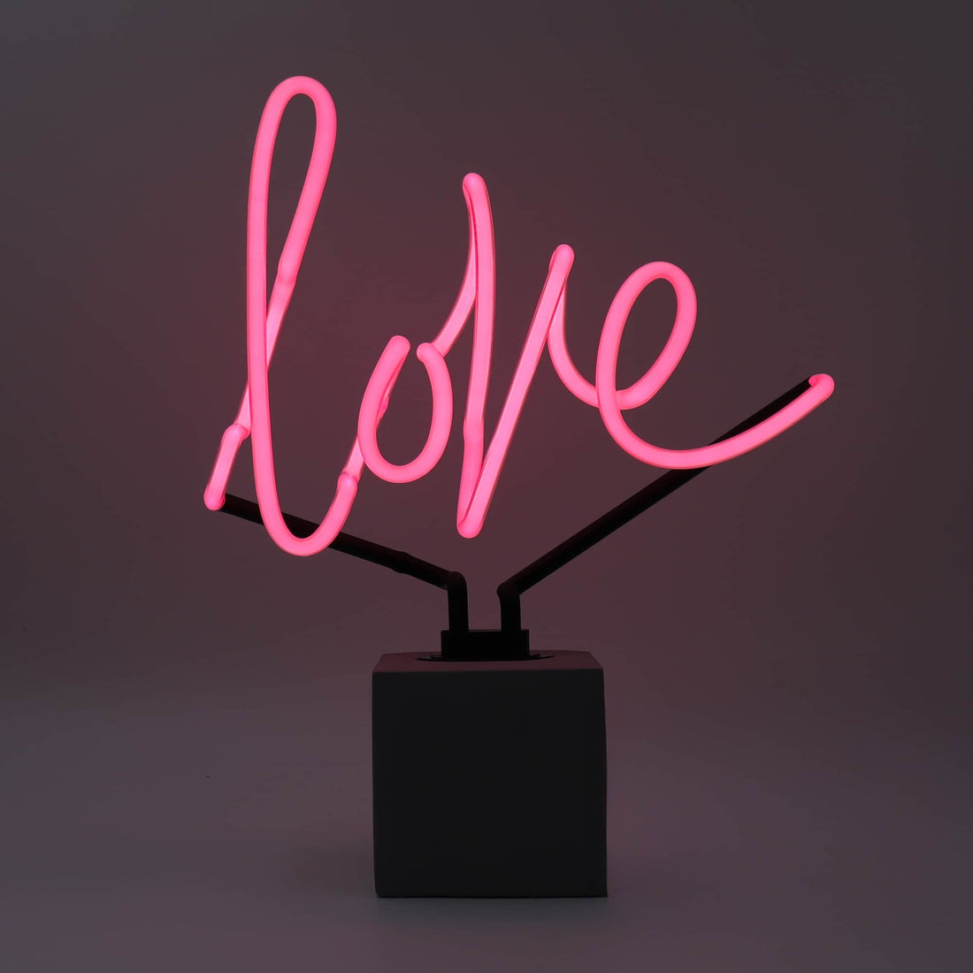 Enseigne néon en verre  "Love"