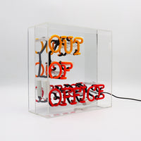 Glas-Neonschild 'Abwesend'