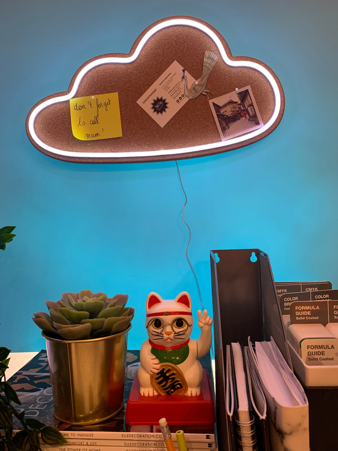 LED Corkboard - Cloud