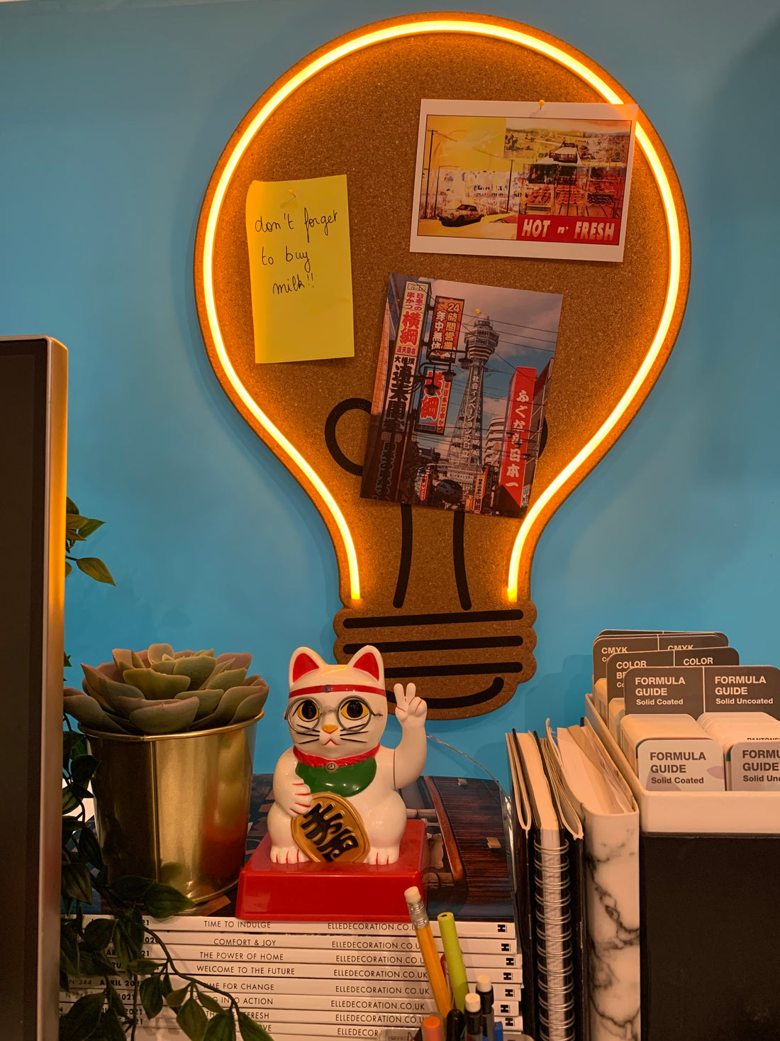 LED Corkboard - Bulb