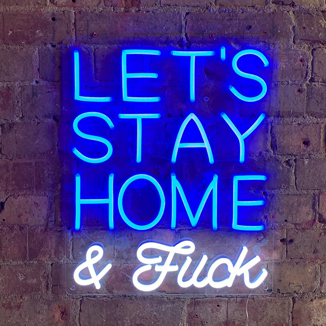 Neon blu a LED montabile a parete 'Rimaniamo a casa e scopiamo'.
