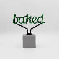 Cartel "Baked" de neón
