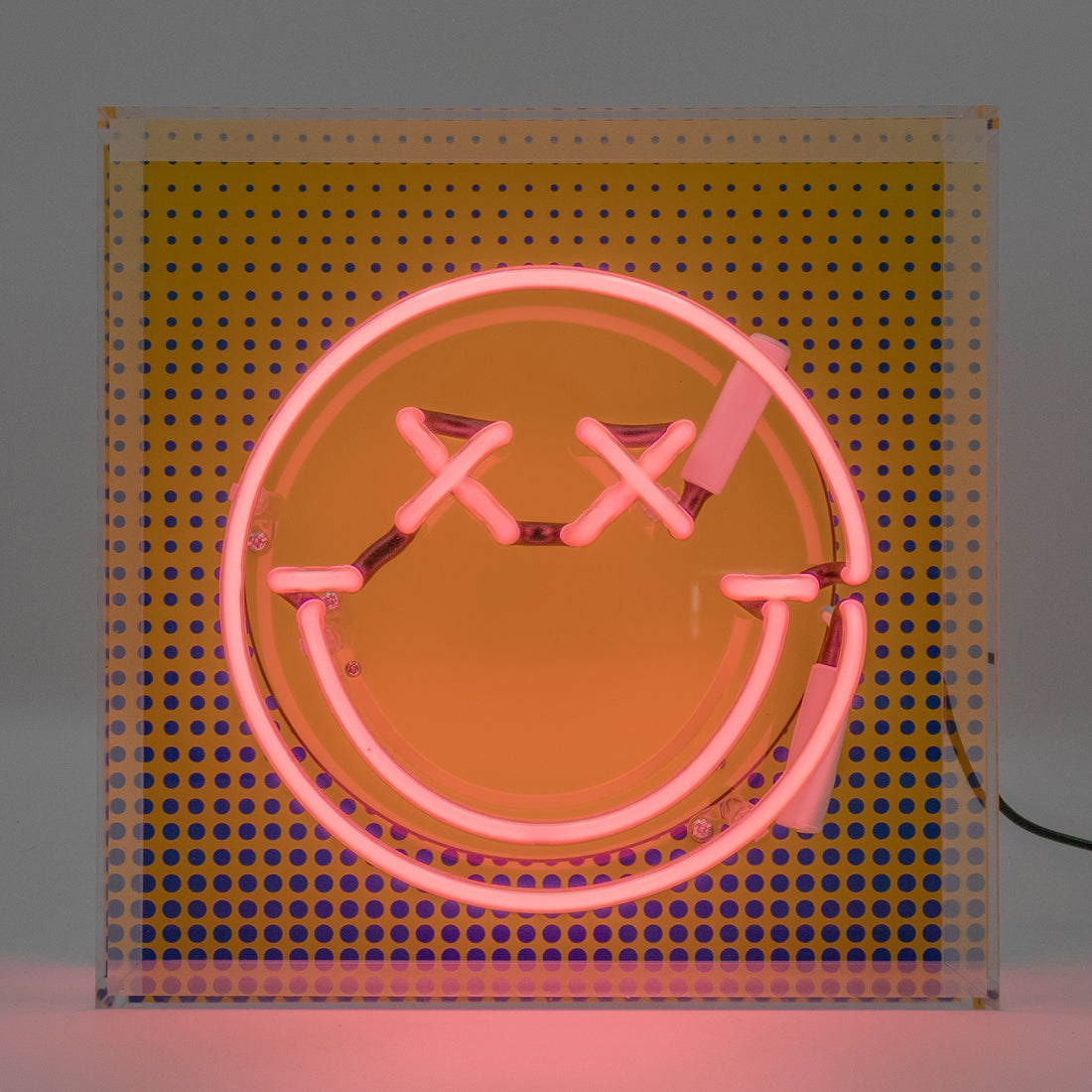 Fun Smile Pink: SW Smiley Acrylic Box Glass Neon