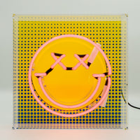 Fun Smile Pink: SW Smiley Acrylic Box Glass Neon
