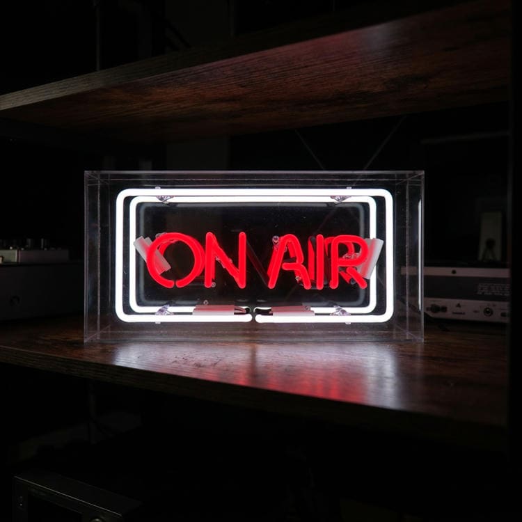 Cartel de neón de cristal 'On Air