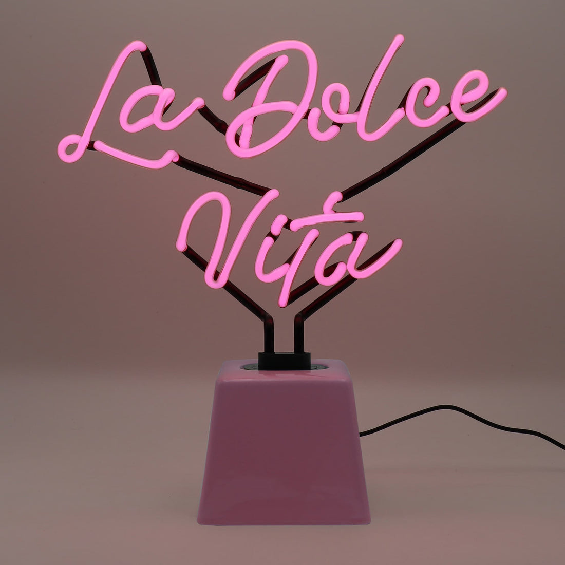 La Dolce Vita Pink: Ceramic Base Glass Neon