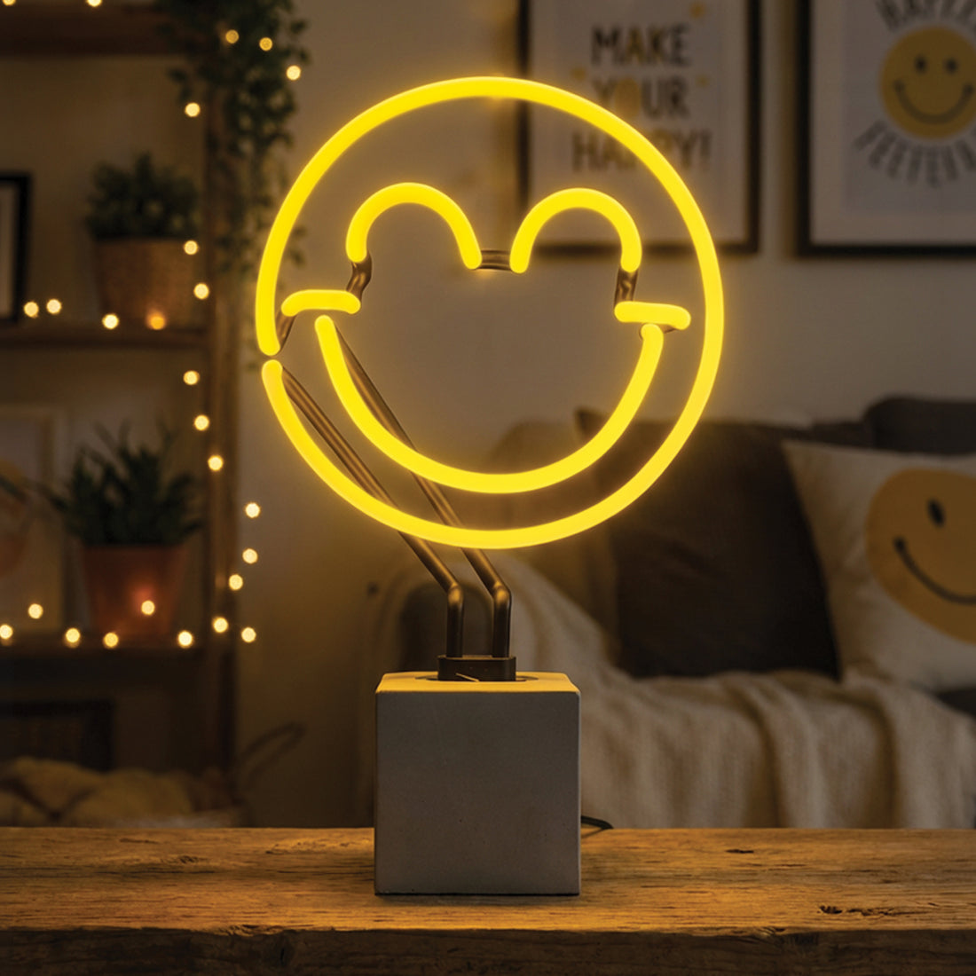 Happy: SW Smiley Concrete Base Glass Neon