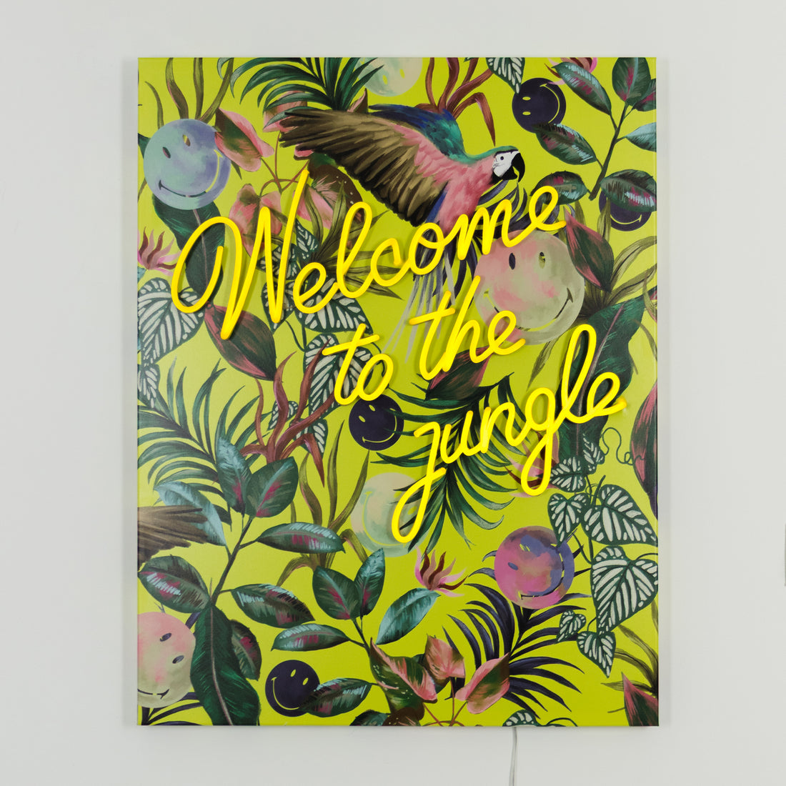 Welcome to the jungle Green: The Original Smiley LED Neon Canvas