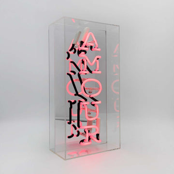 Amour" Glas-Neonschild - Demnächst erhältlich
