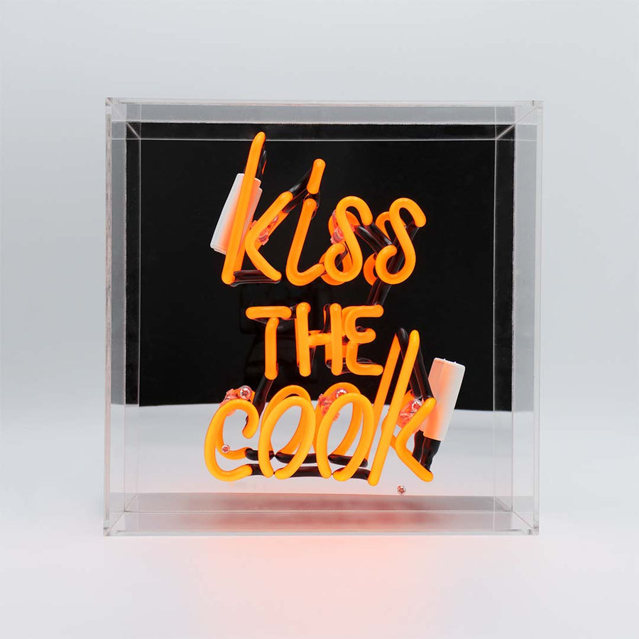 Enseigne néon en verre "Kiss the Cook" (Embrassez le cuisinier) Orange