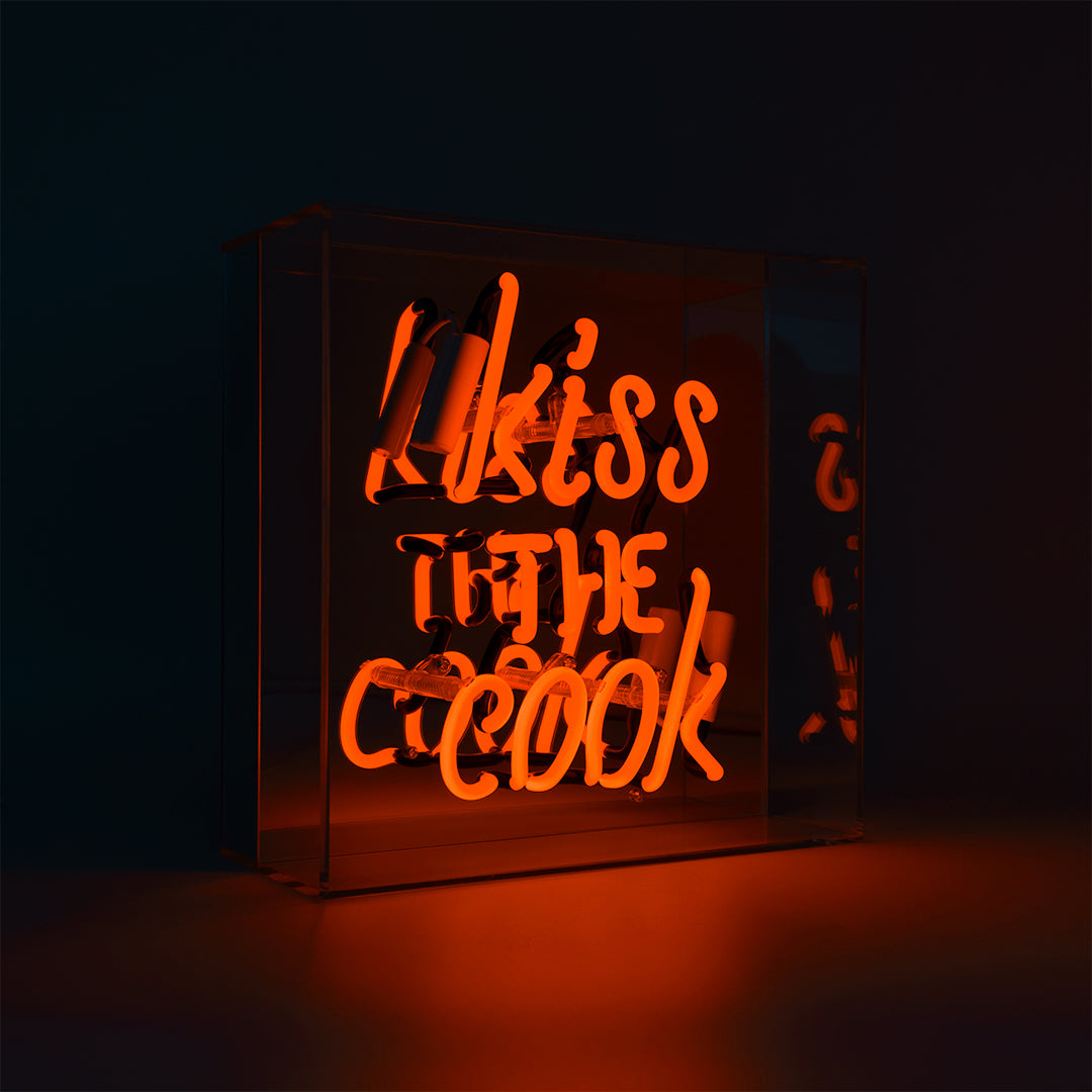 Insegna al neon in vetro 'Kiss the Cook' - Arancione