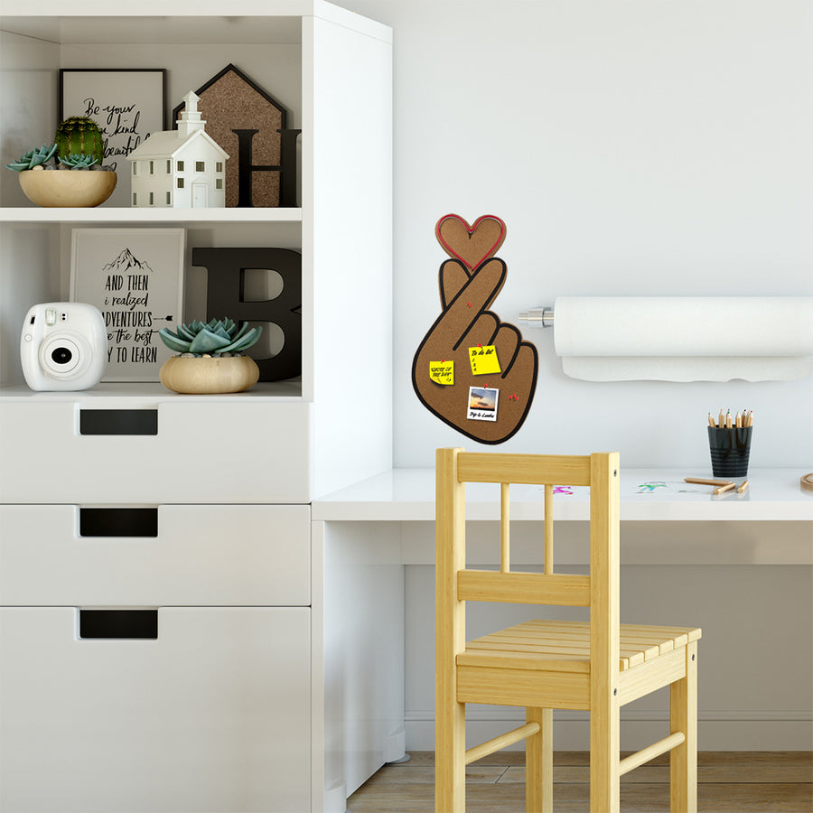LED Corkboard - Finger Heart