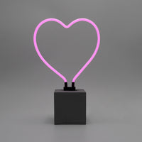 "Heart" en néon avec base en béton  