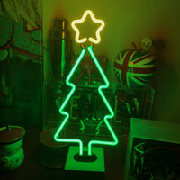 "Christmas Tree" en néon avec base en béton  