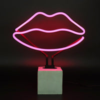Neon 'Lips' Sign - Locomocean