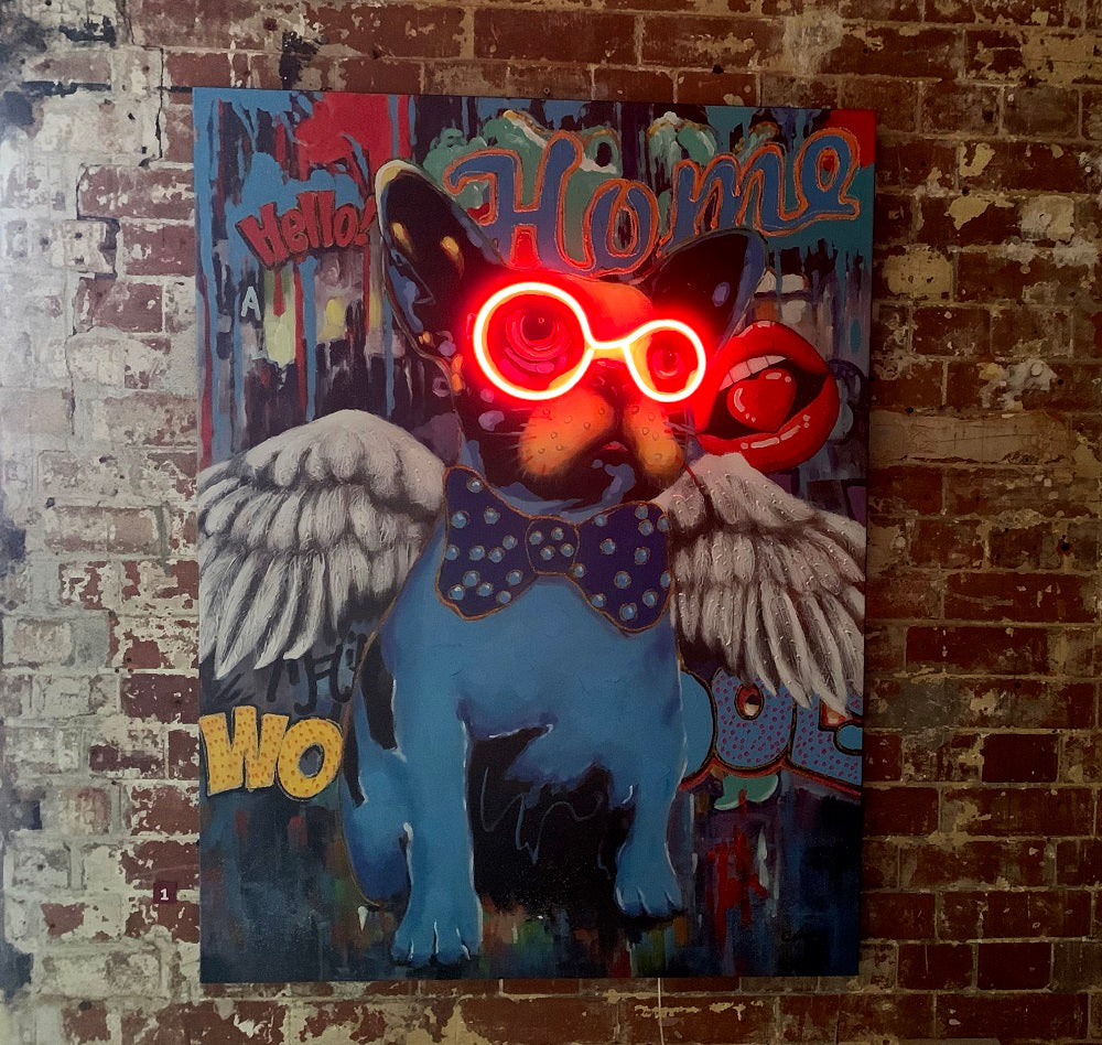 Cane con le ali" opera d'arte da parete con neon a LED - STANDARD