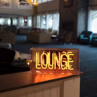 Lounge" Glas-Neonschild